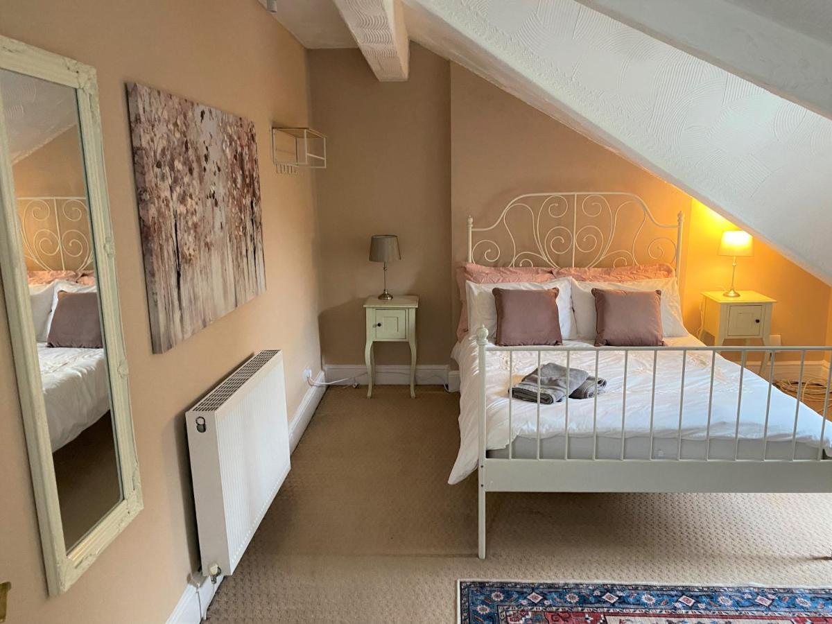 Villa With Park Views Close To Liverpool Centre Екстериор снимка